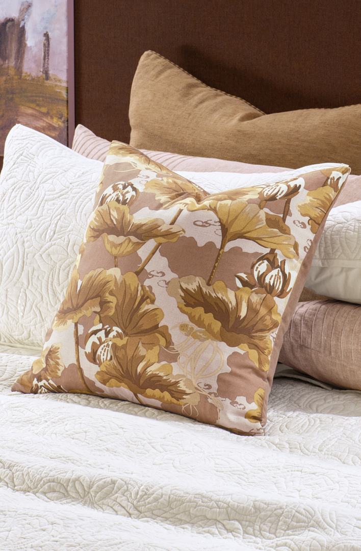 Bianca Lorenne - Waterlily Clay Comforter (Cushion-Pillowcases-Eurocases Sold Separately) image 2